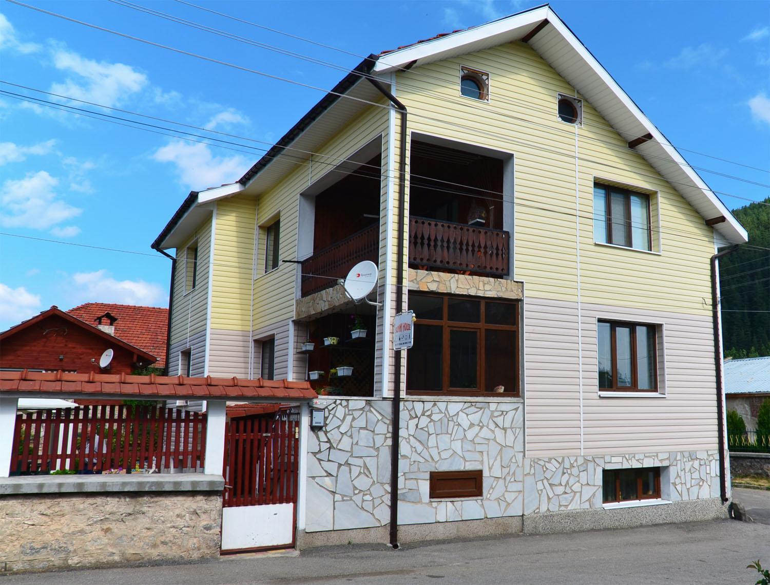 Sunny House Madzhare Exterior foto